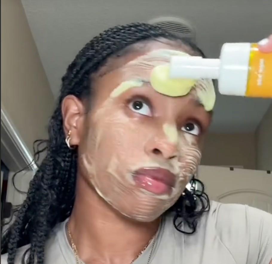 Glow Me schäumendes Reinigungsmittel